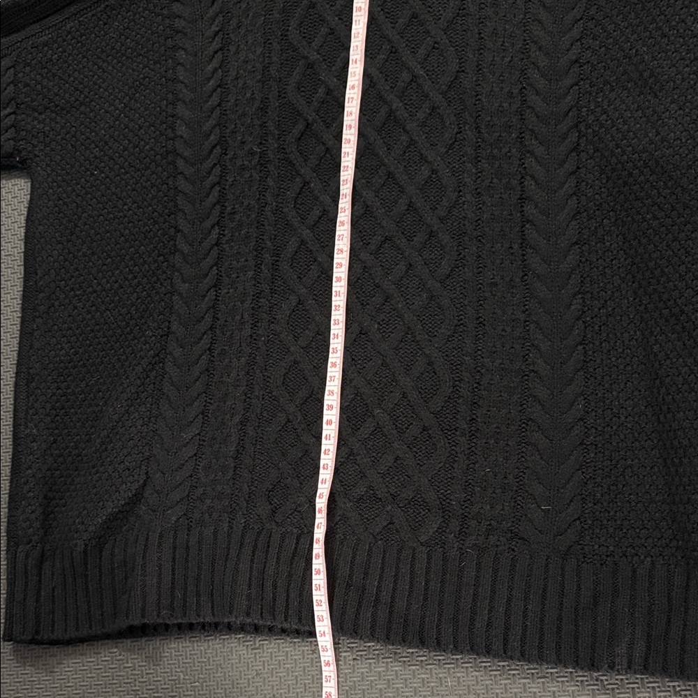 Cozy Black Cable Knit Turtleneck Sweater - Picture 4 of 7